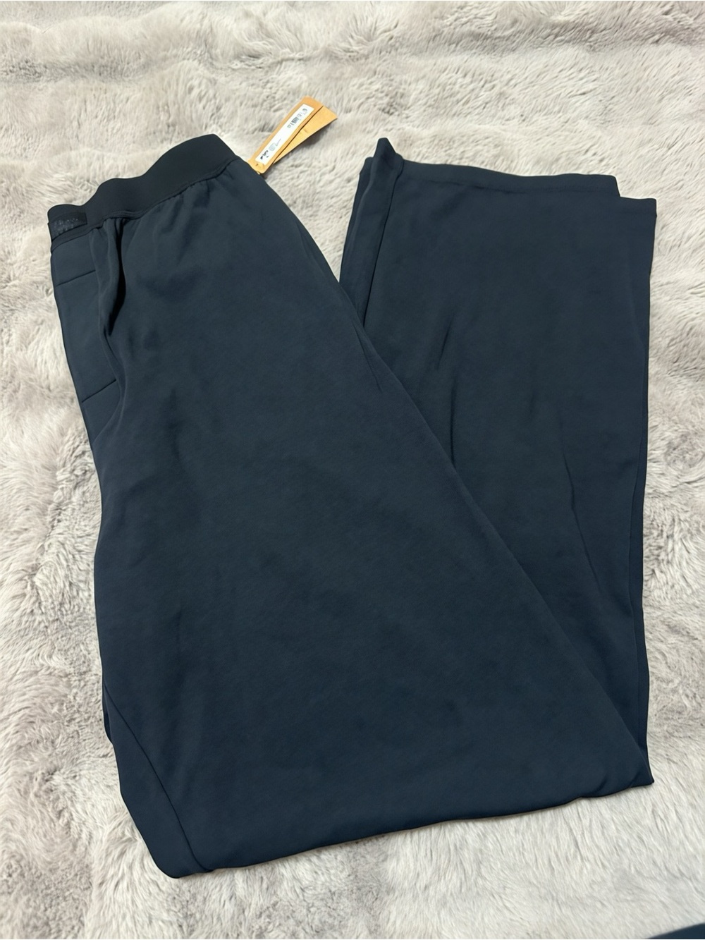 NWT SKIMS Boyfriend loose pant Size S Onxy